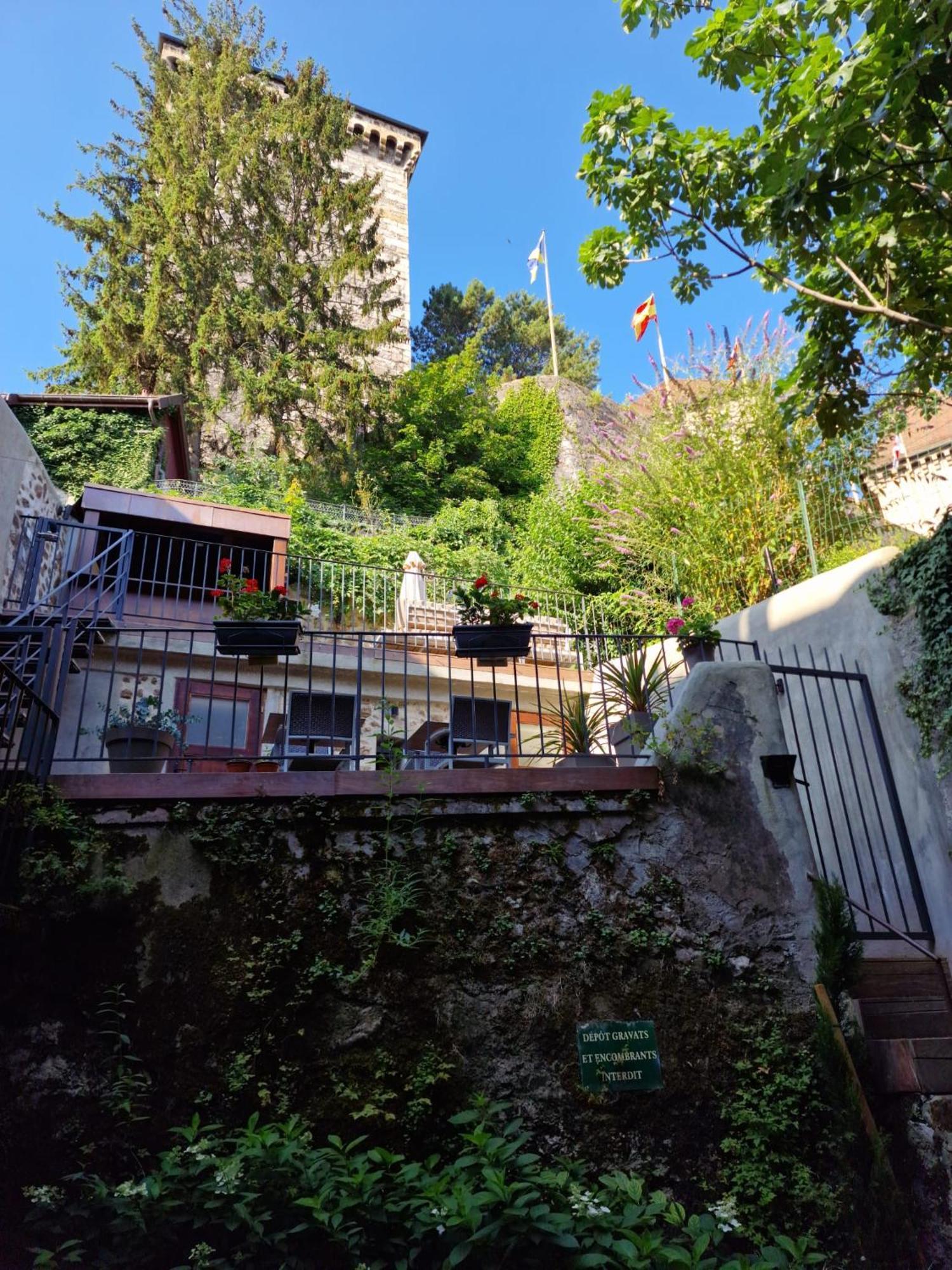 Le Enecy - Spa - Coeur Vieille Ville Анси Экстерьер фото